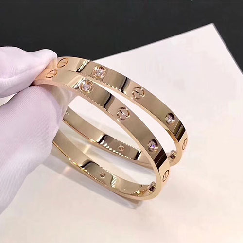 Cartier经典love款手镯，高级版本18K包金高品质工厂批发