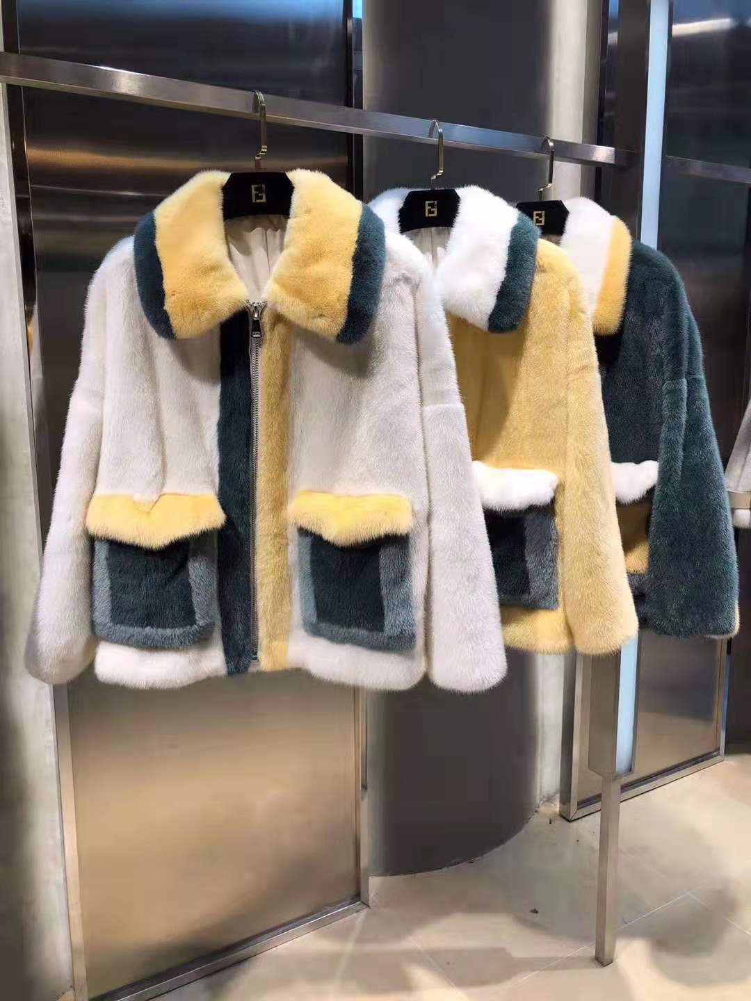 大牌原单女装厂家直销一手货源主做 Chanel 、Balmain 各种品牌女装