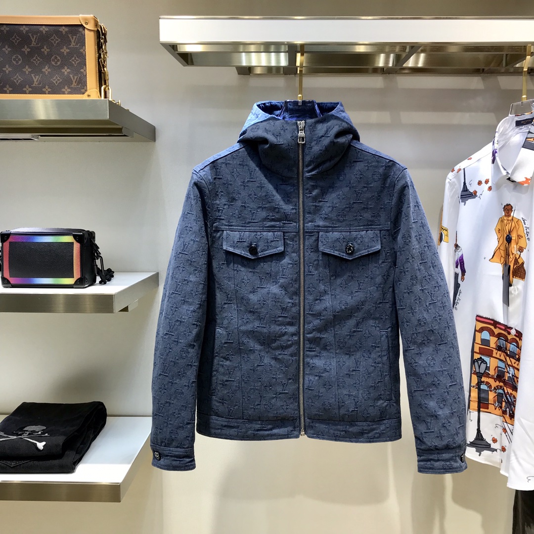 最新高端定厂家直销一手货源男装主做系列品牌。阿玛尼、芬迪、G家系列品牌男装