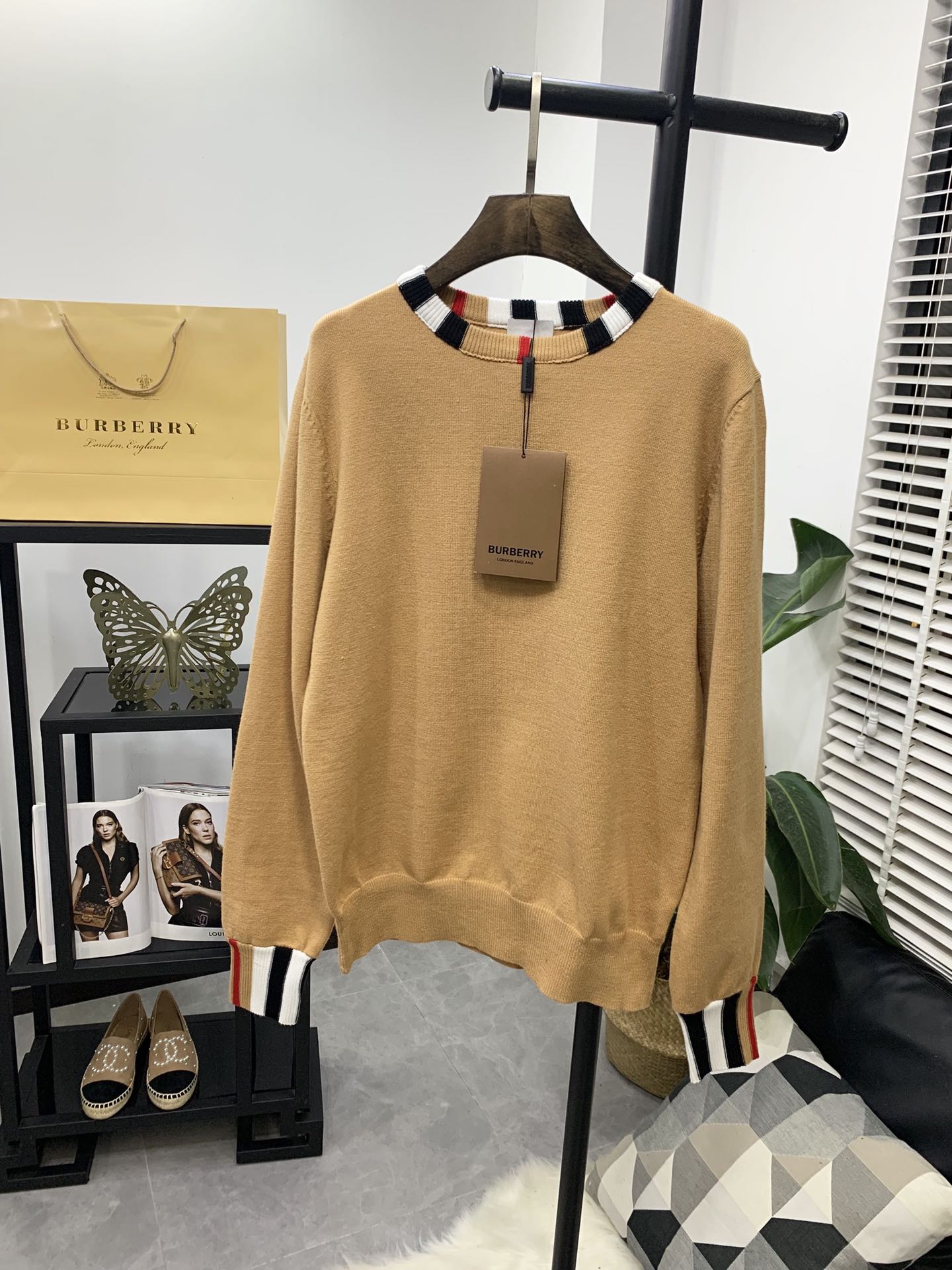 服装货源厂家批发 诚招实体微商代理一件代发