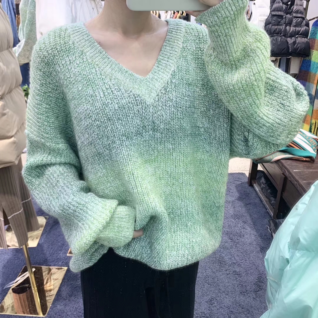 厂家批发诚招服装代理，支持实体店微商拿货