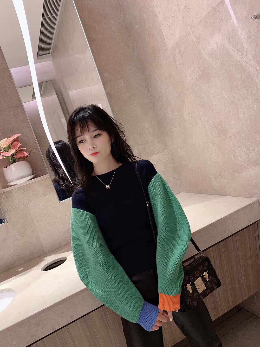 微商代理大牌女装 品质上乘