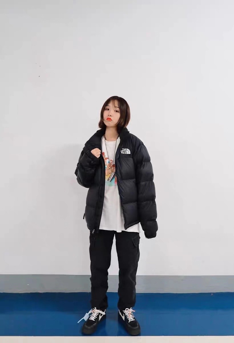 北面羽绒服诚招代理，一手资源价格有优势寻求优质合作伙伴