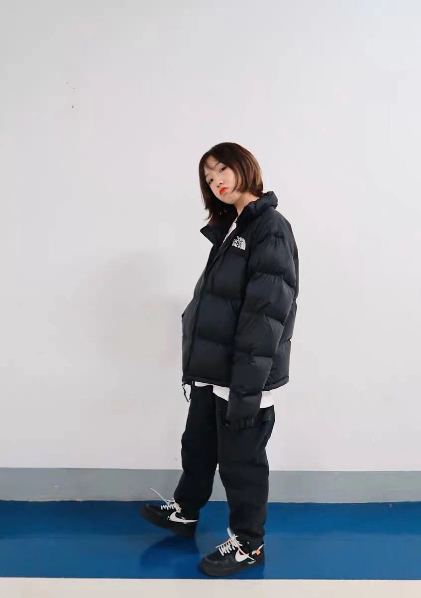 北面羽绒服诚招代理，一手资源价格有优势寻求优质合作伙伴