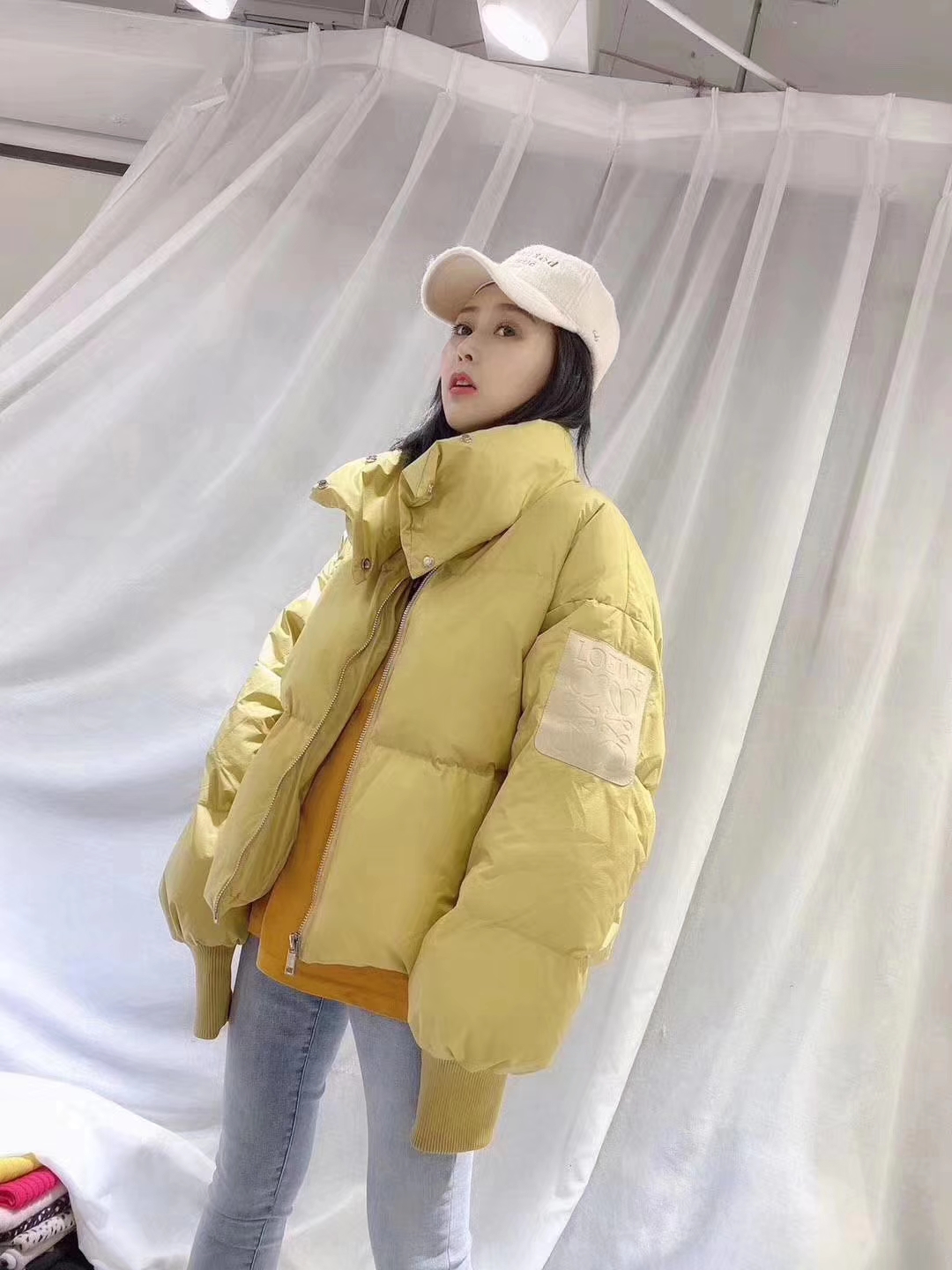 女装一手货源，服装代理一件代发厂家