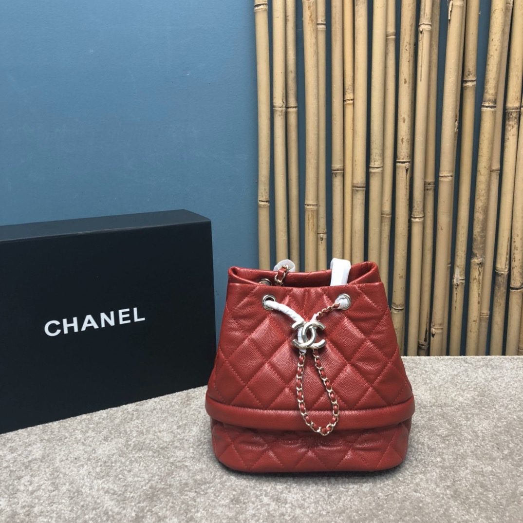 大牌原单一比一厂家直销一手 货源包包、主做C *hanel  、迪奥、Lady D *ior、新款发行。专柜同步