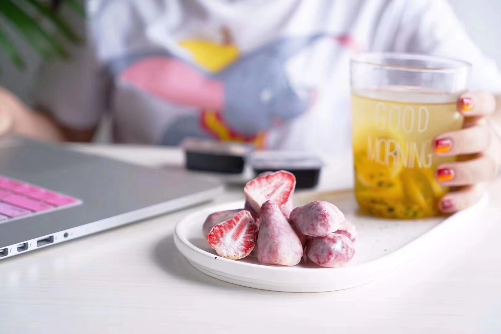 零食货源招代理，超低代理费，无需囤货，免费培训精准客源
