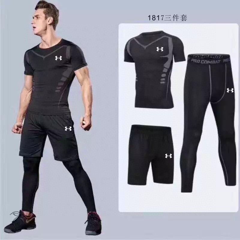 江苏潮牌服装服饰一手货源，长期免费代理，一件代发  诚招代理，无需代理费，本工作室专业团队操作，从事服装营销多年。(耐克，阿迪达斯，彪马品牌服装)有自己的厂家，并与多个厂家实行货源互调，欢迎广大客户对