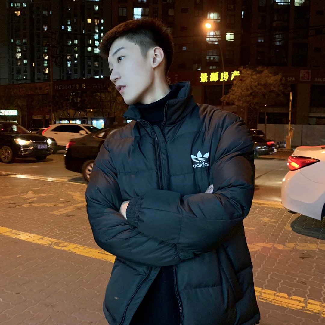潮牌微信代理-潮牌货源微信代理批发，免费一件代发全国招代理！