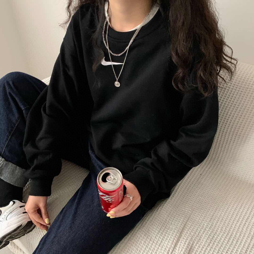 江苏潮牌服装服饰一手货源，长期免费代理，一件代发  诚招代理，无需代理费，本工作室专业团队操作，从事服装营销多年。(耐克，阿迪达斯，彪马品牌服装)有自己的厂家，并与多个厂家实行货源互调，欢迎广大客户对