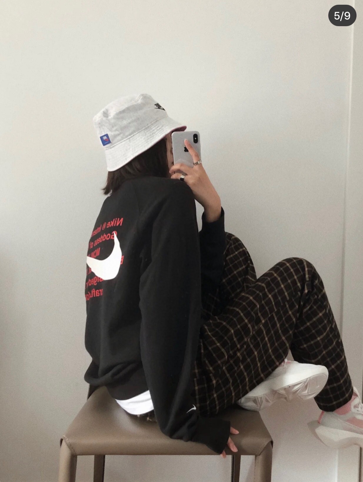 江苏潮牌服装服饰一手货源，长期免费代理，一件代发  诚招代理，无需代理费，本工作室专业团队操作，从事服装营销多年。(耐克，阿迪达斯，彪马品牌服装)有自己的厂家，并与多个厂家实行货源互调，欢迎广大客户对