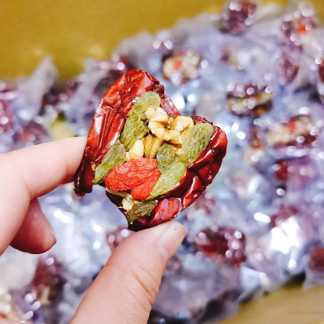 当下最火的网红零食 诚招代理手把手教你做微商
