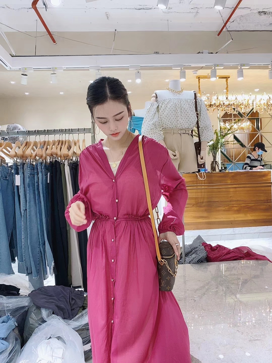 服装一件代发，一手货源男女装诚招微商实体店代理