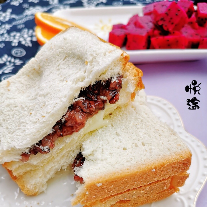 最火网红零食货源 一件代发 招全国加盟商