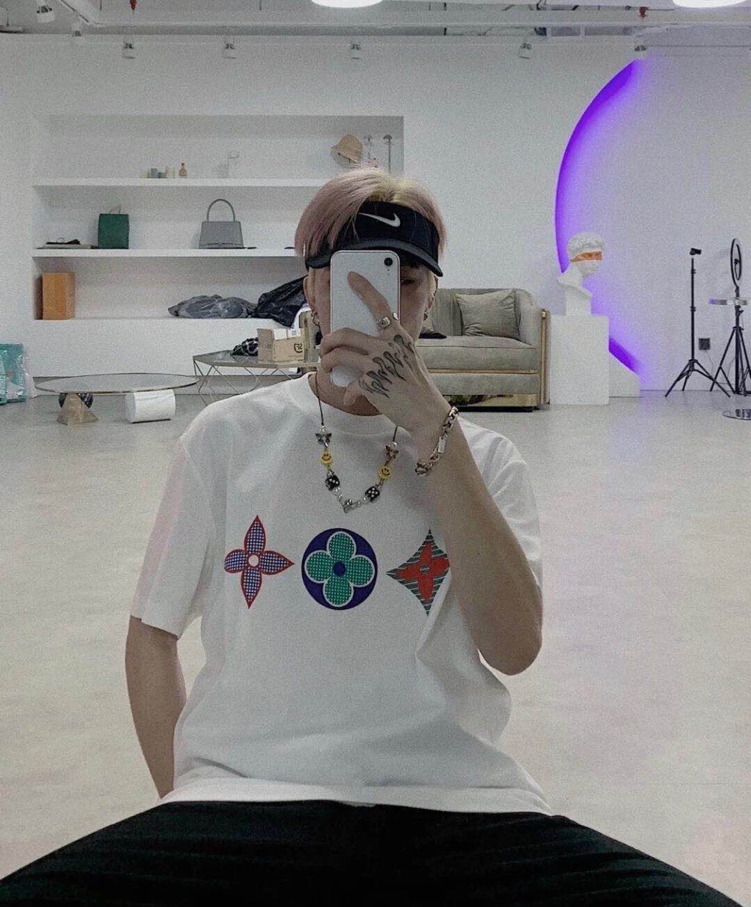 复刻潮牌男装批发的进货技巧