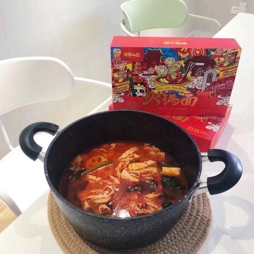 网红零食货源，一件代发，欢迎咨询，招代理