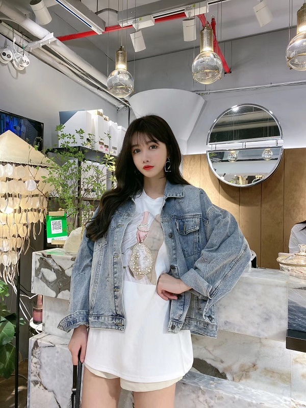 微商实体店拿货做服装，厂家一件代发款式多