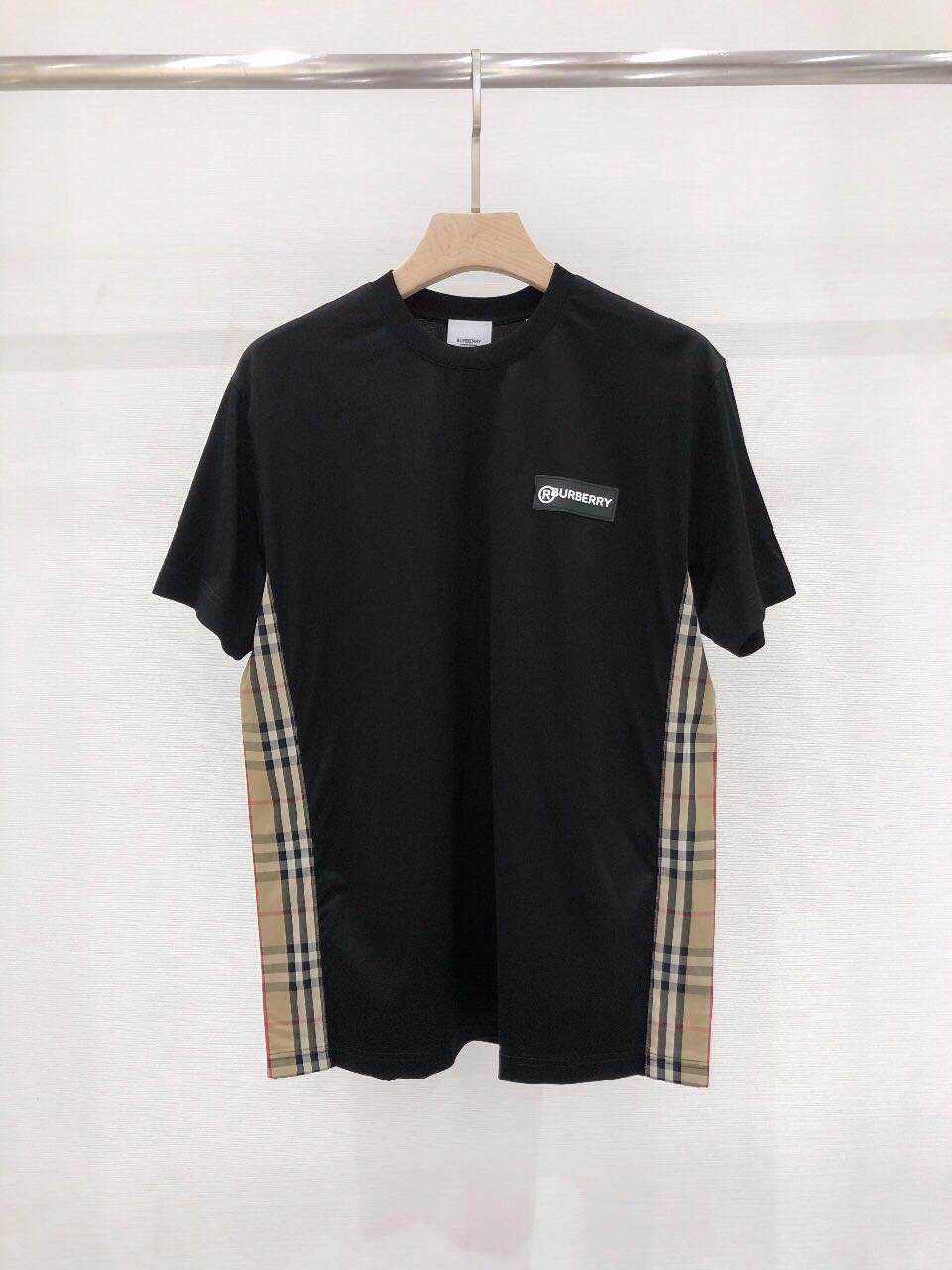 潮牌进货渠道，潮牌服装批发代理，一手货源