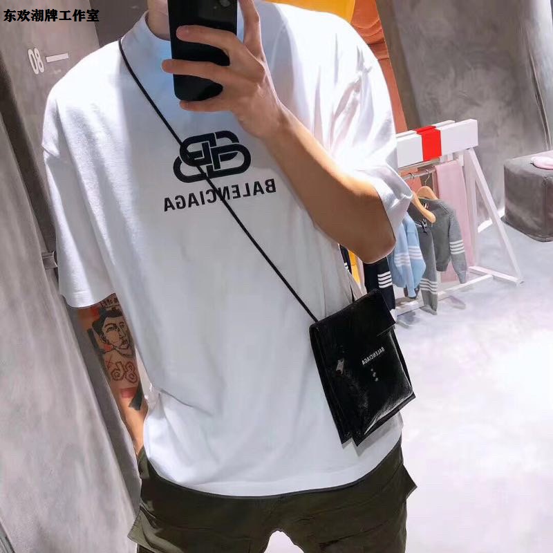 潮牌运动男女同款服饰工厂一件代发货源