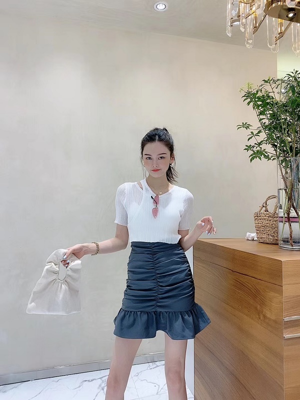 一手货源——服装代理利润高