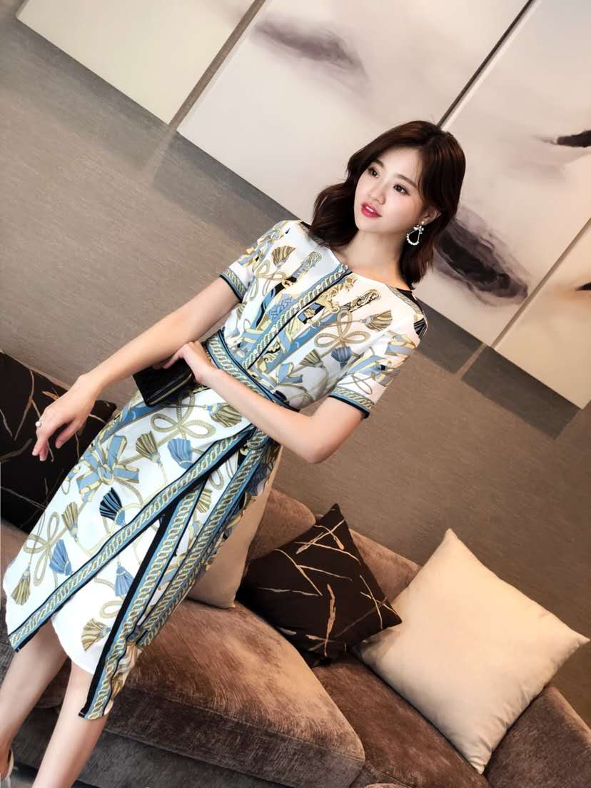 春夏秋最火网红高端女装货源 诚招代理 一件代发