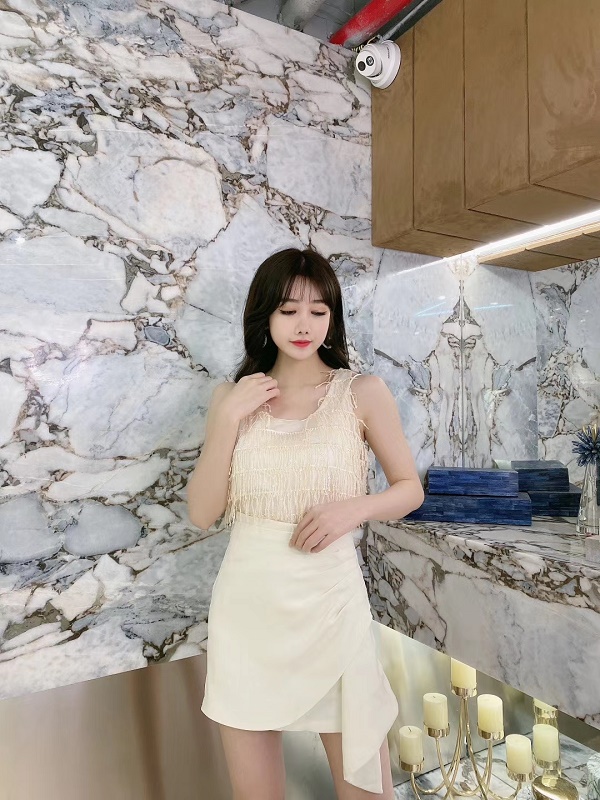 高端女装代理，保证质量一件代发