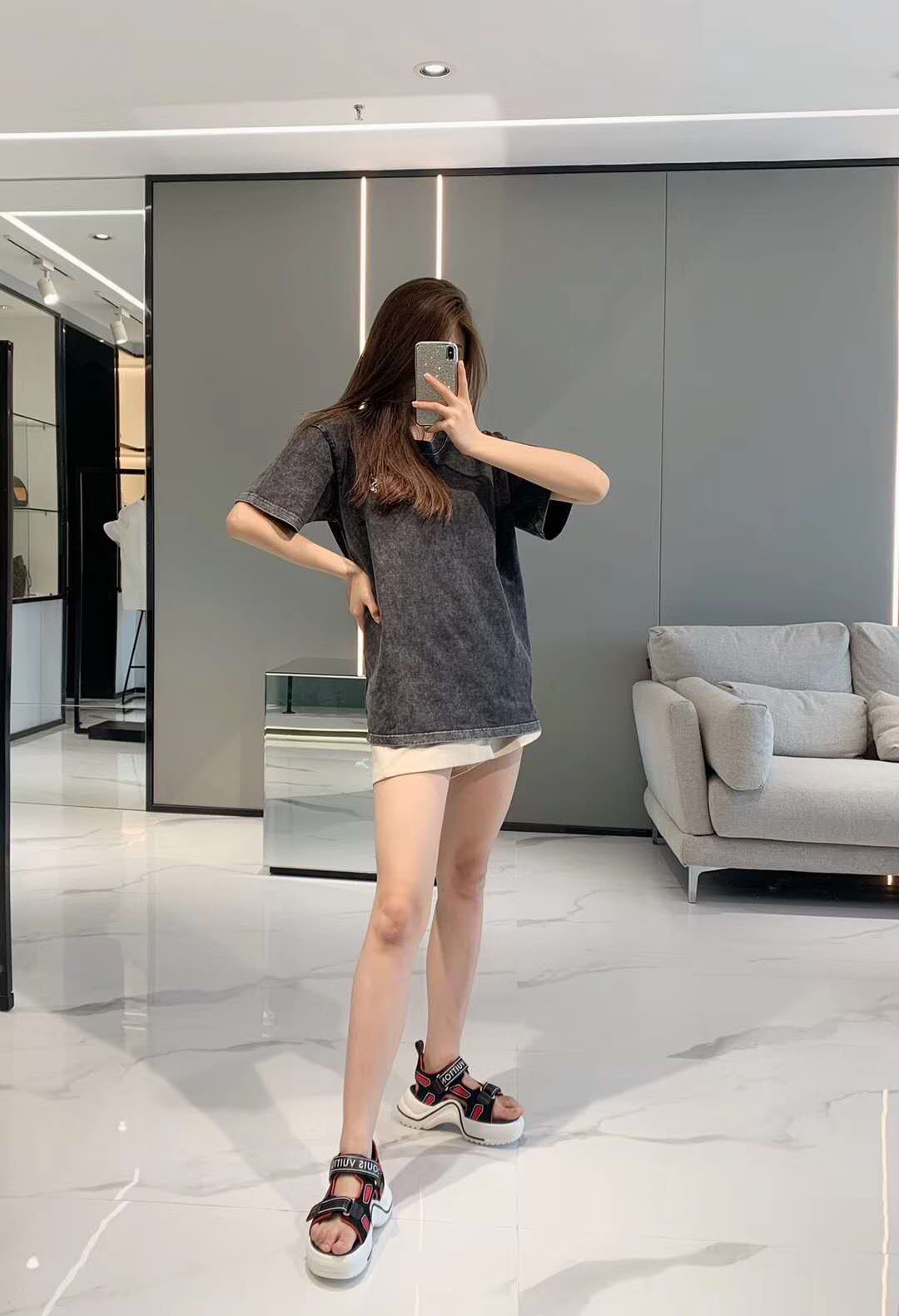 高端定制品牌系列潮牌女装 原版开模打造 招代理 加盟教精准引流推广培训