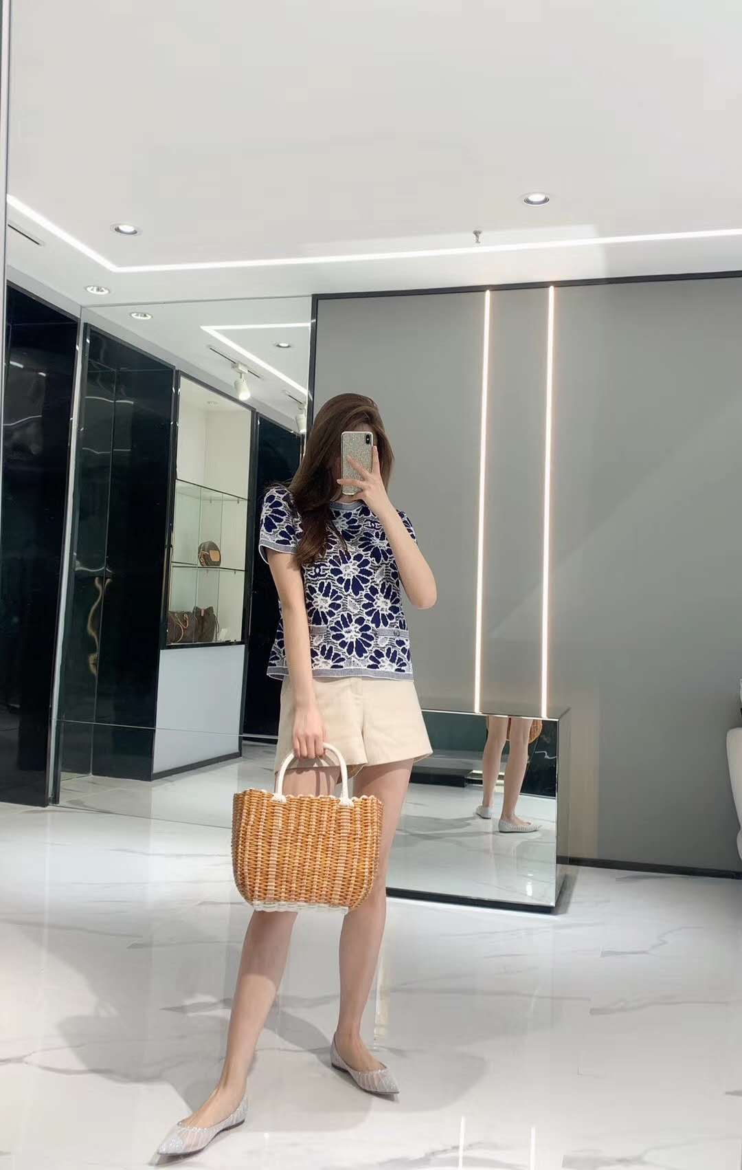 高端定制品牌系列潮牌女装 原版开模打造 招代理 加盟教精准引流推广培训
