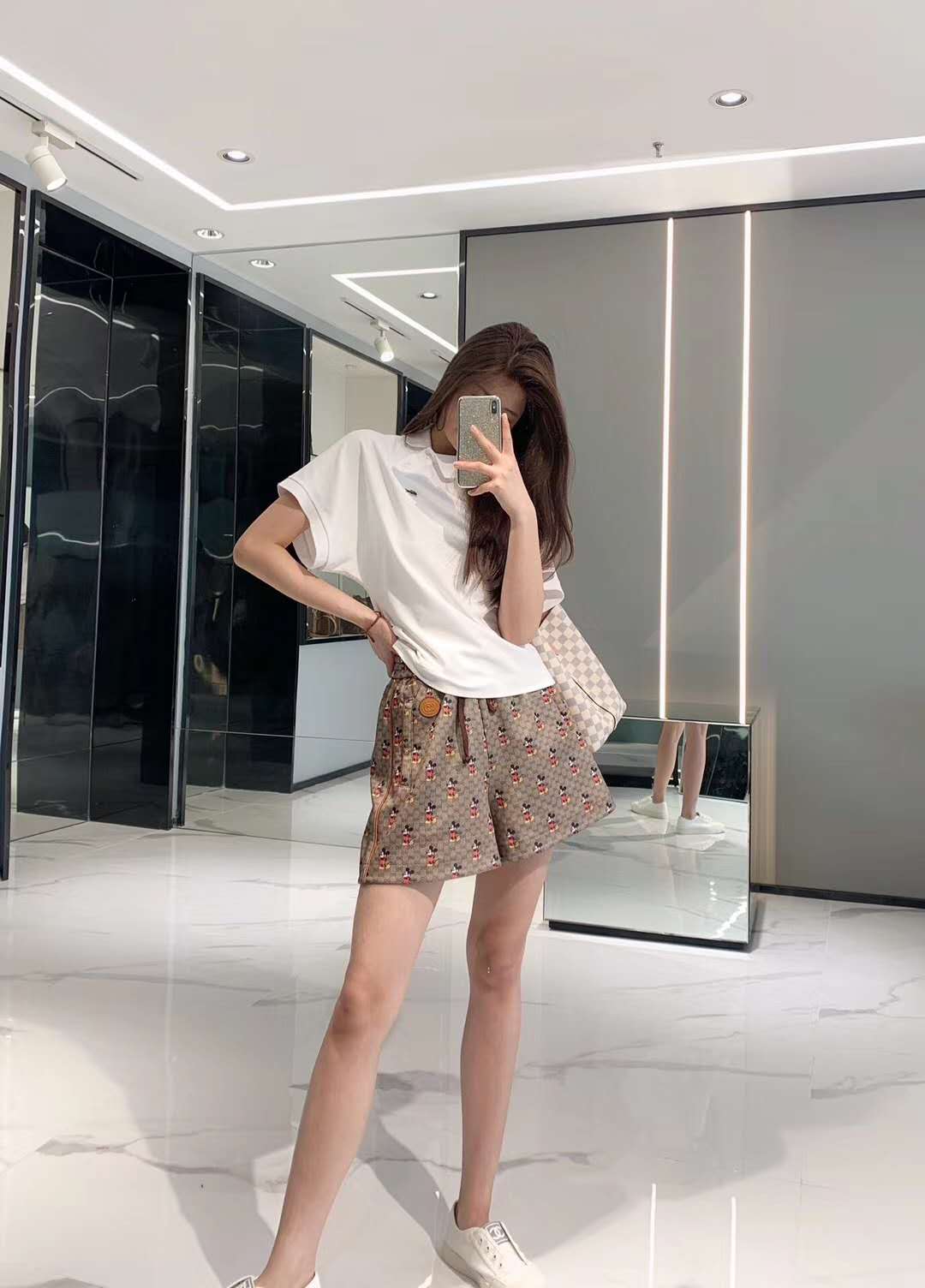 高端定制品牌系列潮牌女装 原版开模打造 招代理 加盟教精准引流推广培训