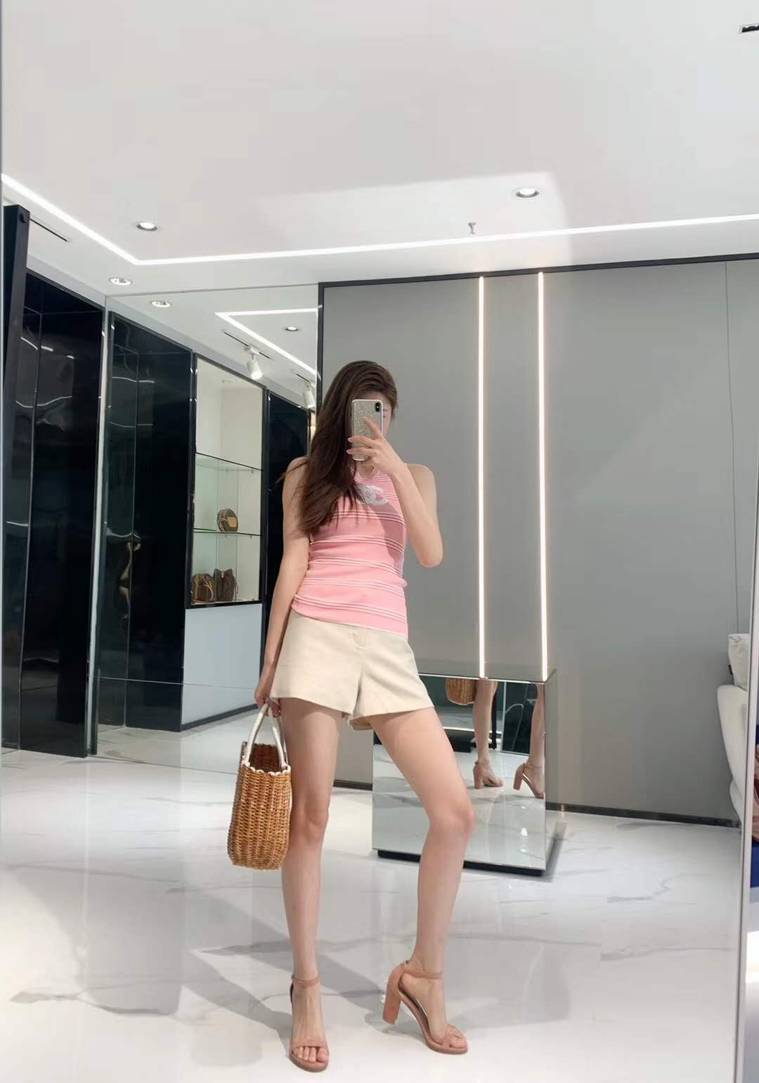 高端定制品牌系列潮牌女装 原版开模打造 招代理 加盟教精准引流推广培训