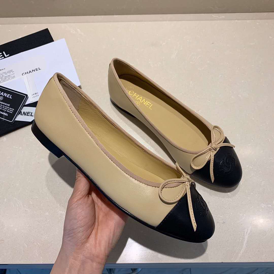 广州奢侈品女鞋工厂直销货源 香奈儿真皮大底芭蕾鞋货源