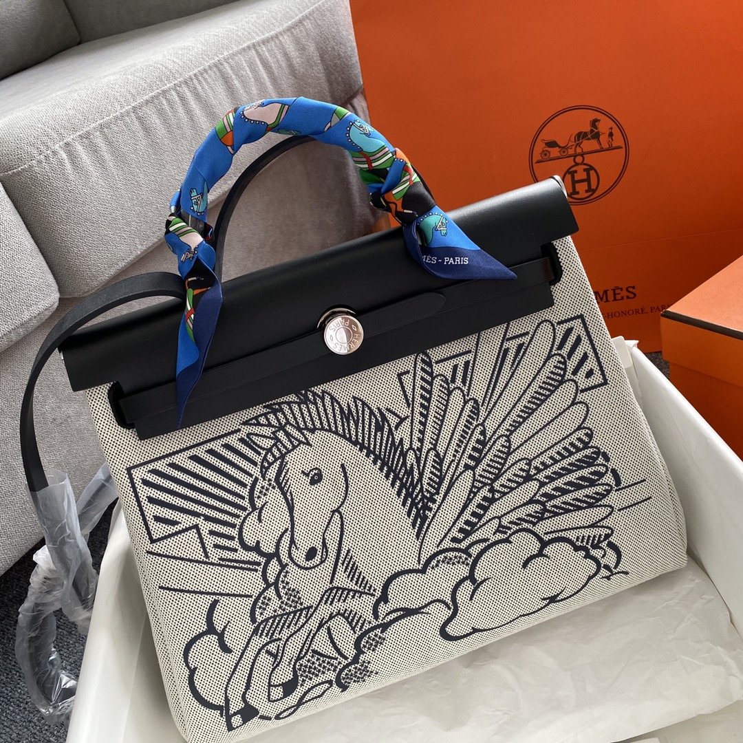 顶级原单奢侈品LOEWE古驰香奈儿LV包包特级精品现货供应
