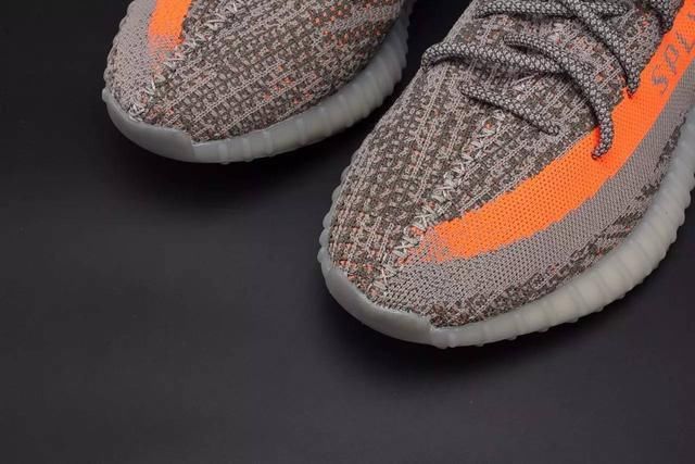 莆田鞋 阿迪yeezy与莆田Yeezy对比，一招区分出来