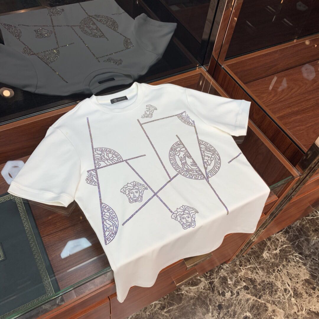 开一个奢侈品潮牌店在哪能拿到一手货源