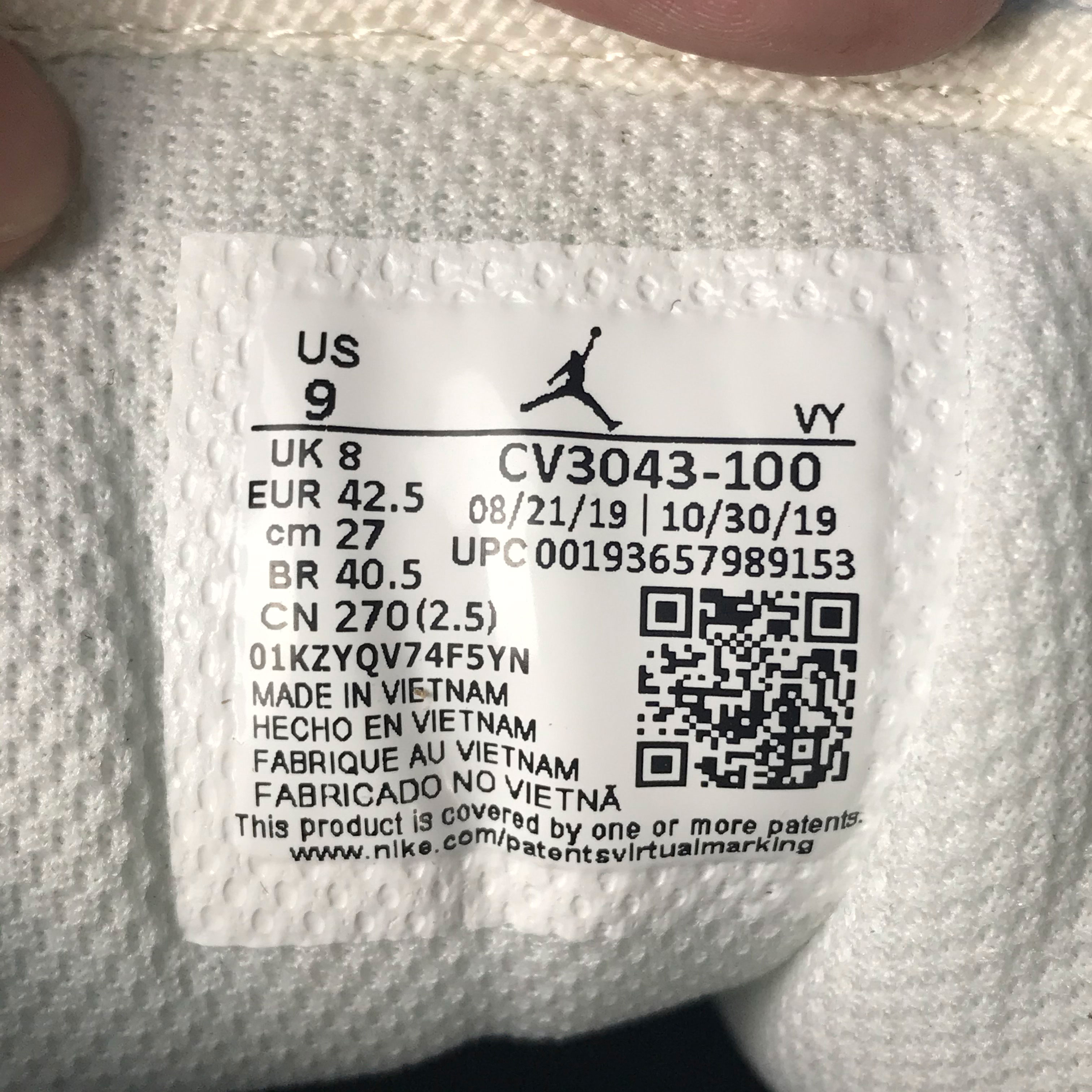 品牌运动鞋厂家一手货源 质量保证支持免费代理