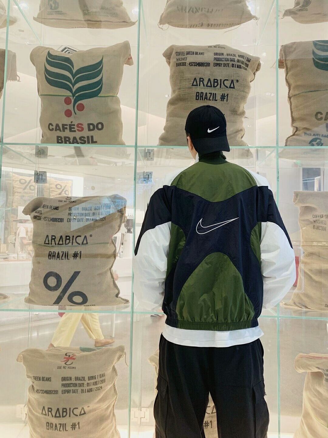 各类大牌正品打版 潮牌复刻男装货源 免费招代理一件代发