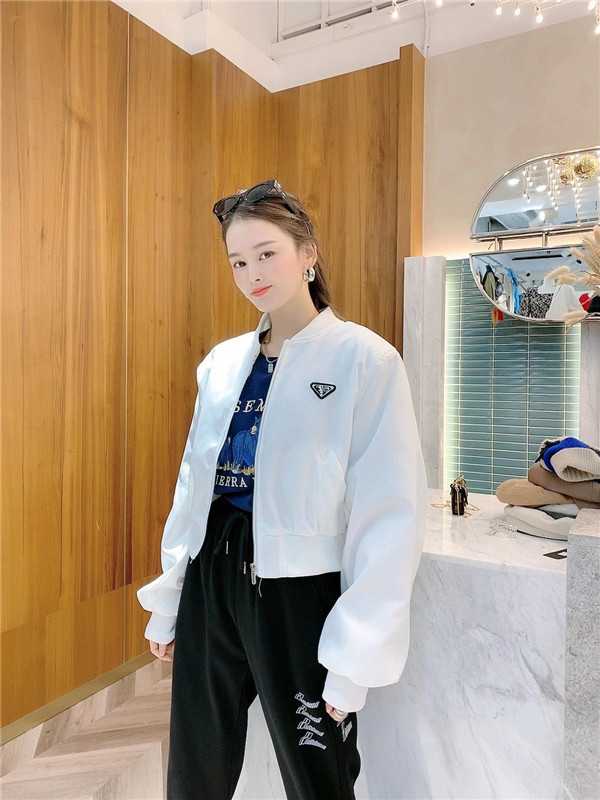 微商一件代发服装一手货源，档口批发招代理