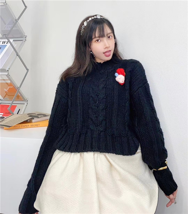 一手货源诚招微商代理，服装批发支持一件代发