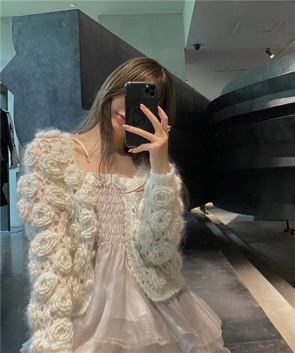 一手货源诚招微商代理，服装批发支持一件代发