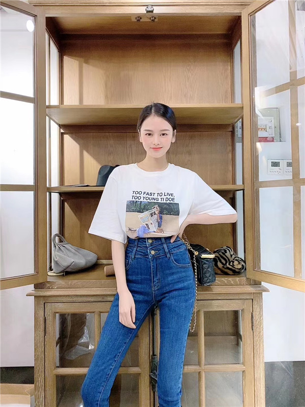 服装批发招代理，支持一件代发