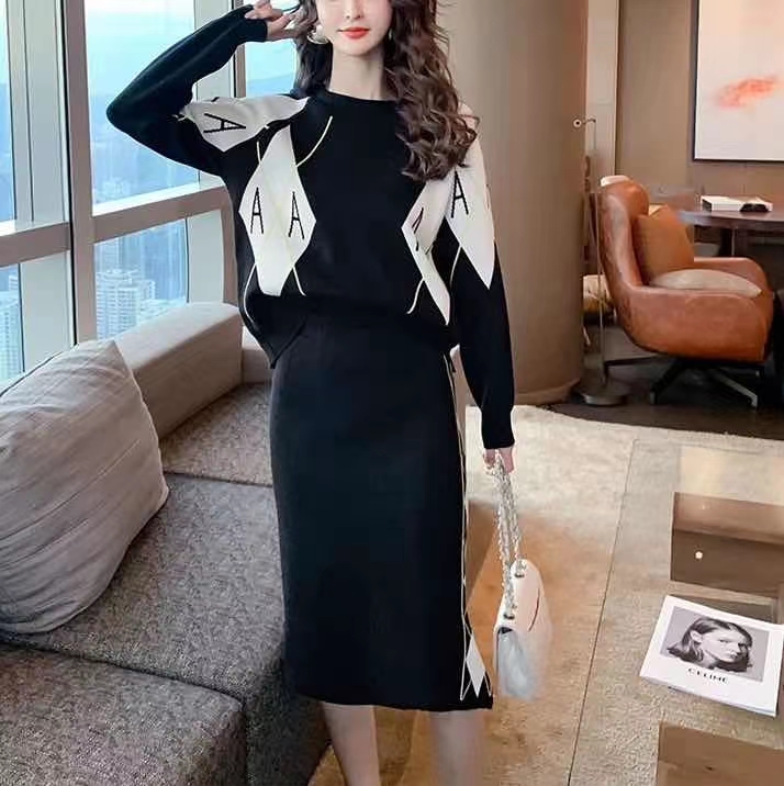 女装代理一手货源，2020新款一手服装批发拿货