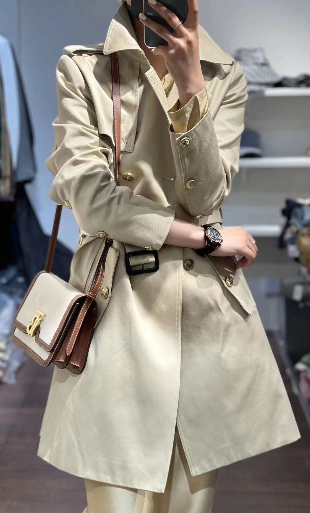 女装微商微信一手货源，诚招代理和加盟