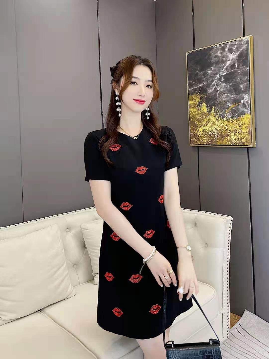 奢侈品男装女装一手货源，给你舒适的穿衣体验