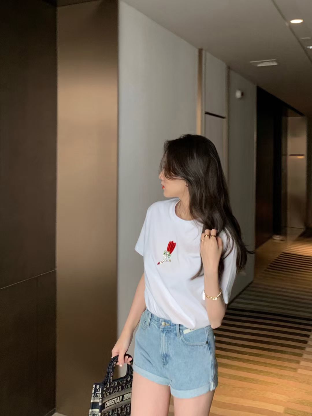 诚招代理加盟微商奢侈品女装厂家