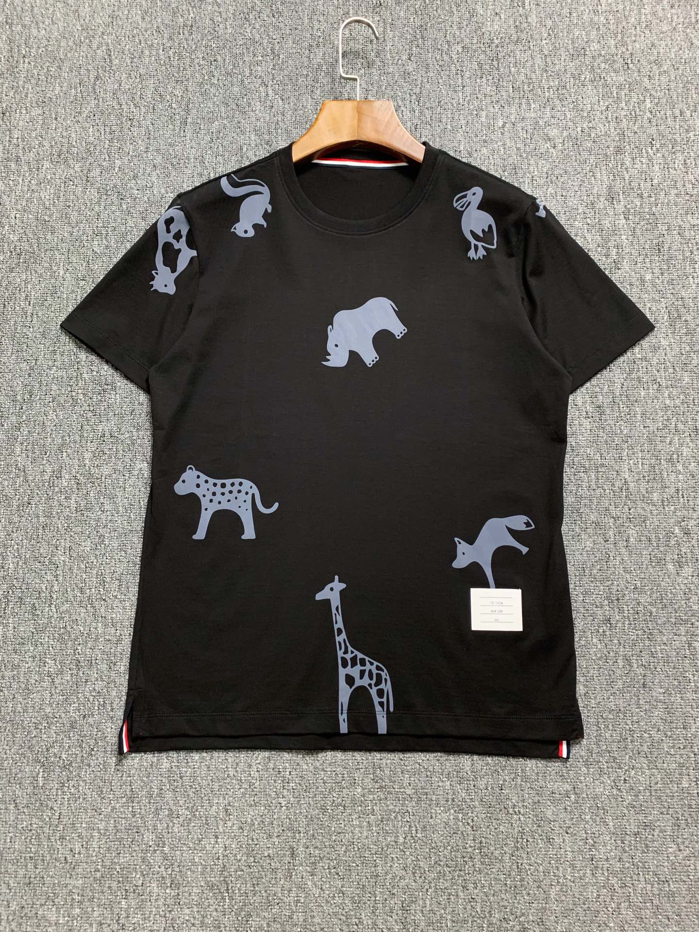 顶级奢侈品潮牌男装货源 一件代发 无需囤货