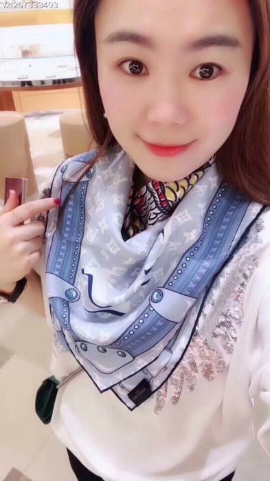 欧美大牌奢侈品货源 牌衣服鞋子包包皮带眼镜围巾原单复刻