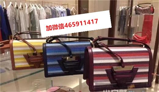 微商复刻奢侈品 1比1复刻奢侈品包包哪里有，名牌包微商货源