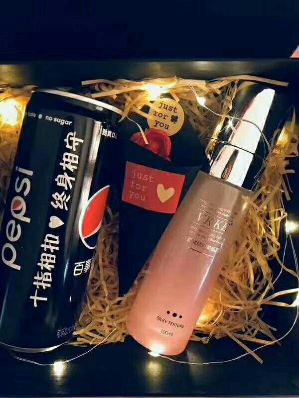 VKKE一个网红创立的新品牌效果非常好，很好用的一款产品。