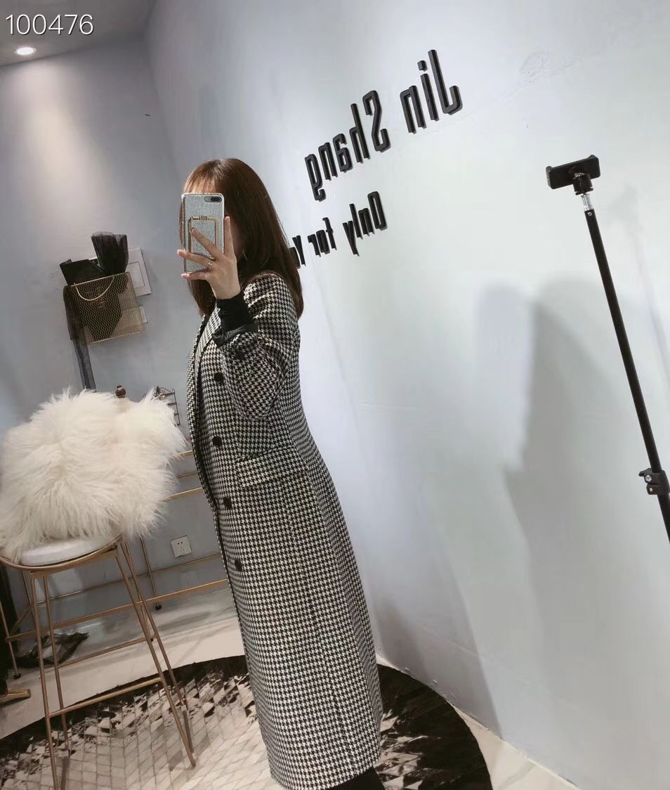 广州服装货源 直供网红女装 实体工厂 最大一手货源商