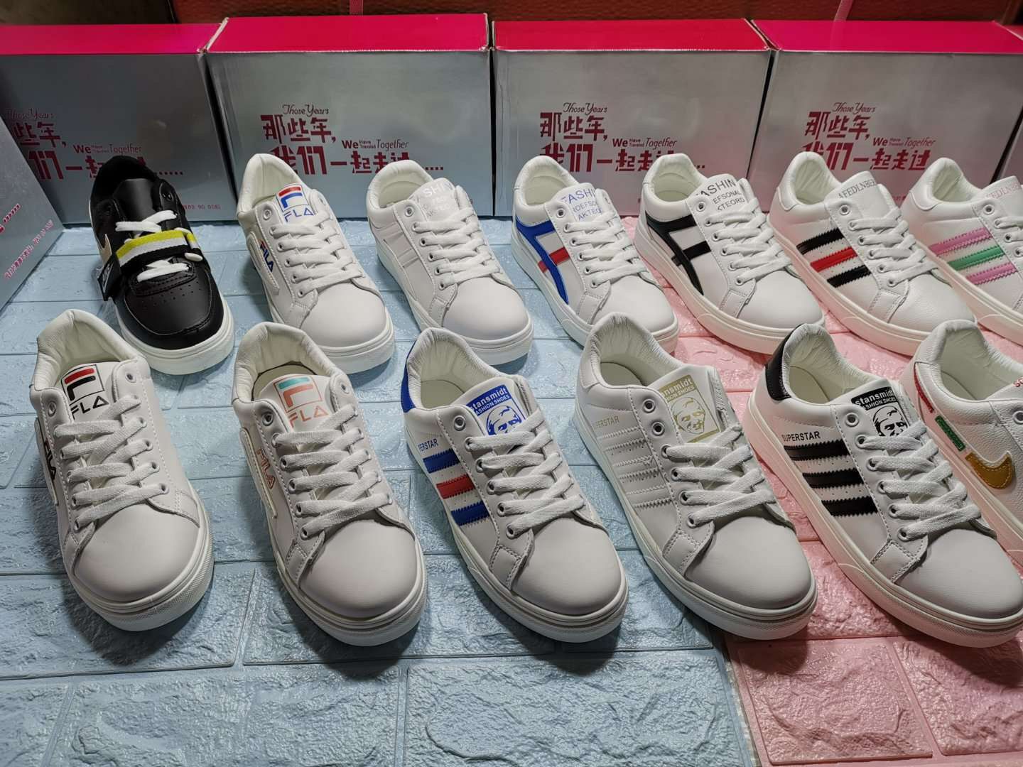 服装鞋帽批发2-10元 厂家出货，绝对一手货源